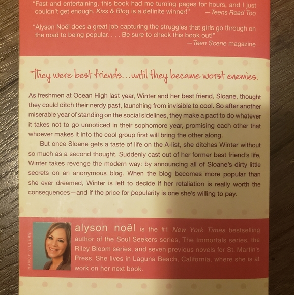 Book: Kiss & Blog - Picture 2 of 2